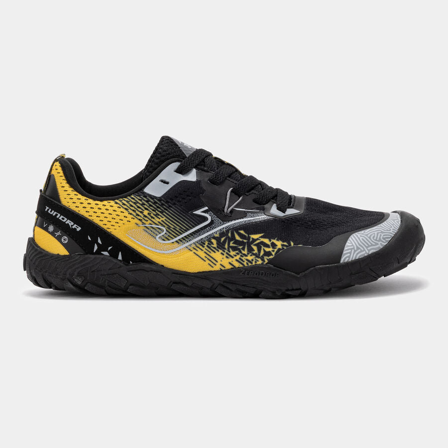 Zapatilla Trail Barefoot Tundra Cordones Negro/Amarillo JOMA