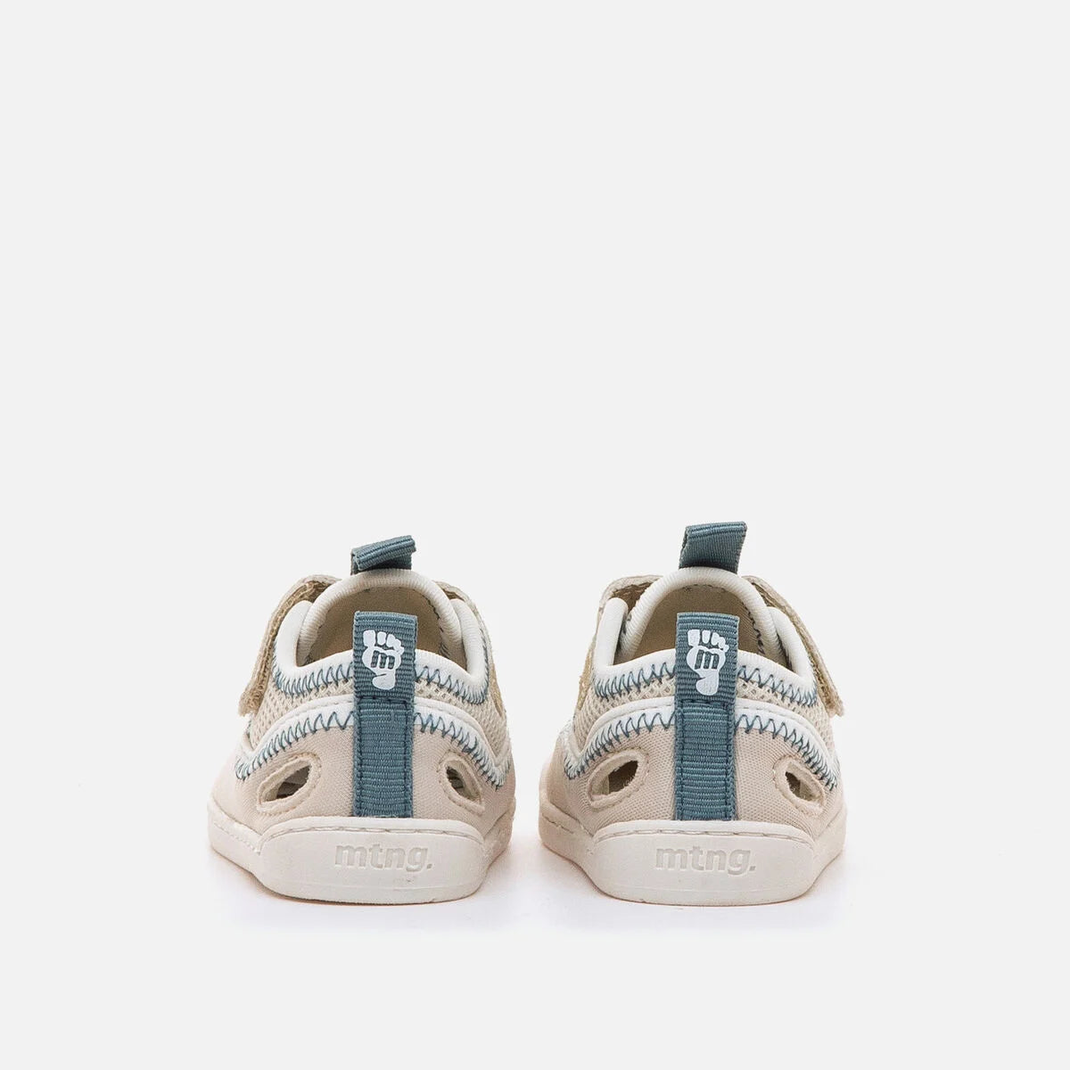 Sandalia Beige Malla Free Baby MTNG