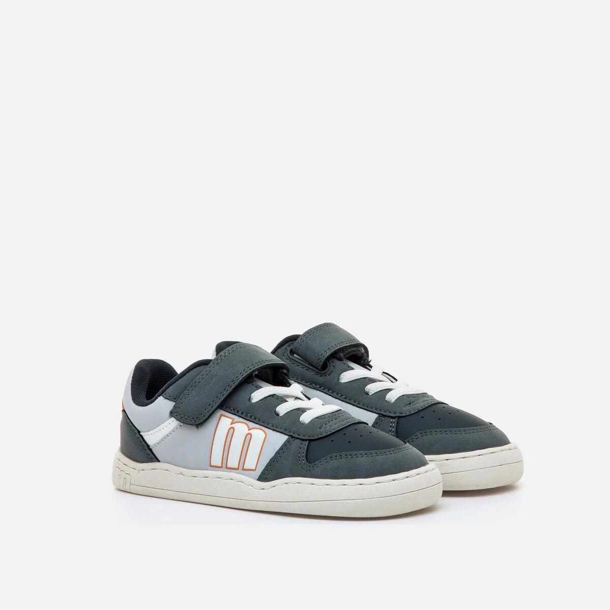 Deportiva casual MTNG free