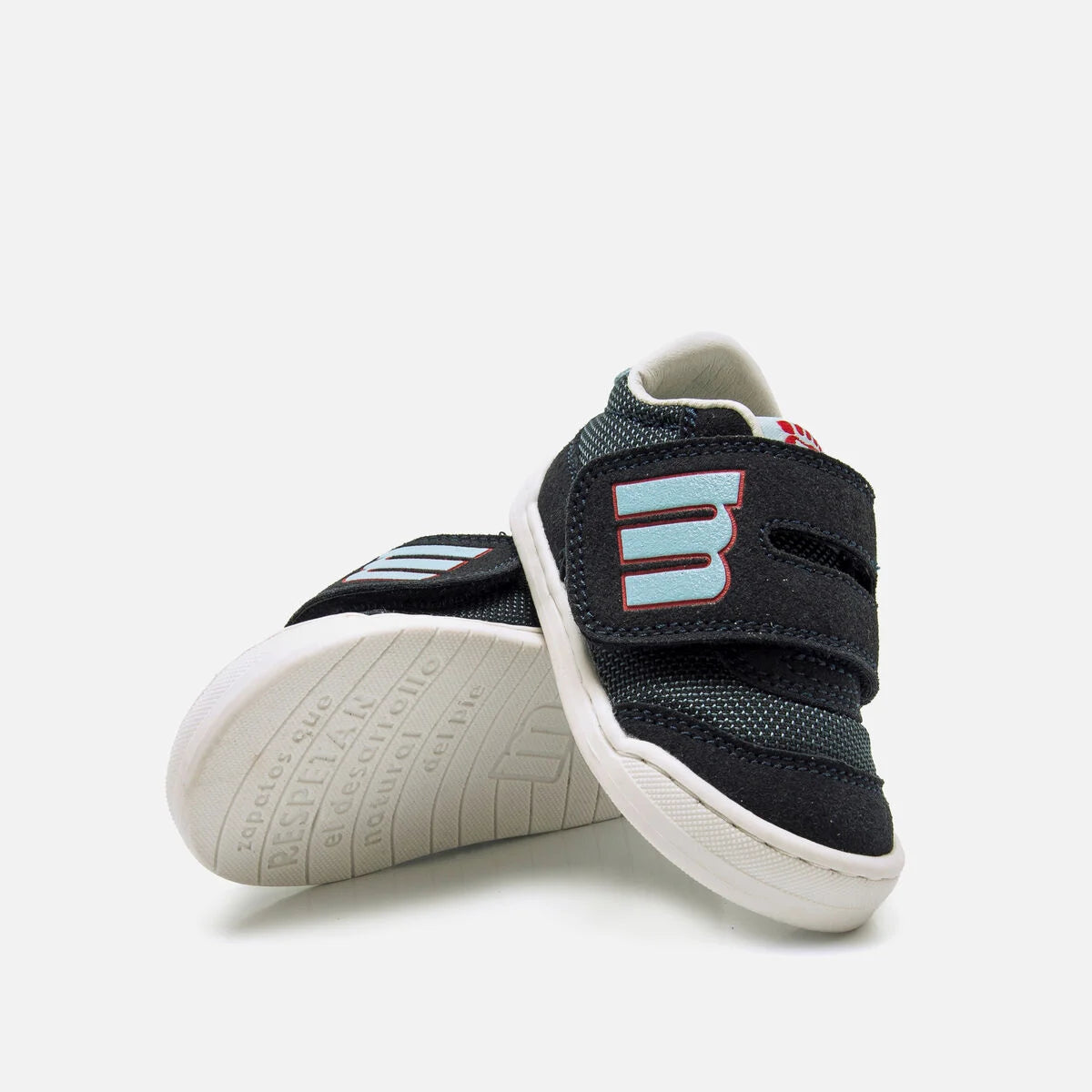 Deportiva azul marino Free Baby MTNG